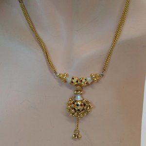 Beautiful Unusual Goldtone Necklace Tiny Stones Amazing Details Adj 16"